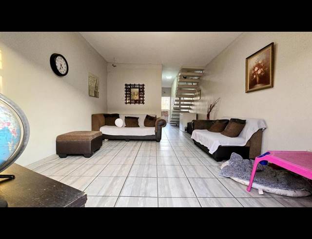 2 BEDROOM APARTMENT FOR SALE IN RANDHART